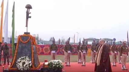 Pulwama Attack: Amit Shah pays tribute to 40 CRPF jawans