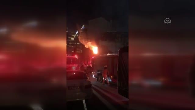 Şişli'de 2 katlı metruk binada çıkan yangın söndürüldü