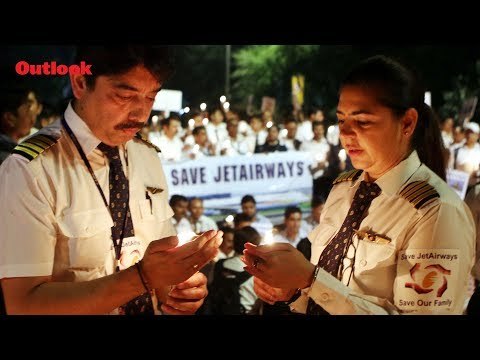 Jet Airways Crisis: Employees And Their Families Hold Candle Light Protest At Jantar Mantar