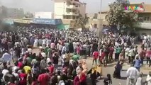Kacau! Militer Berondong Tembakan ke Massa saat Demo