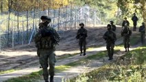 Migranten an Belarus-Grenze: Polen erhöht Zahl der Soldaten auf 10.000