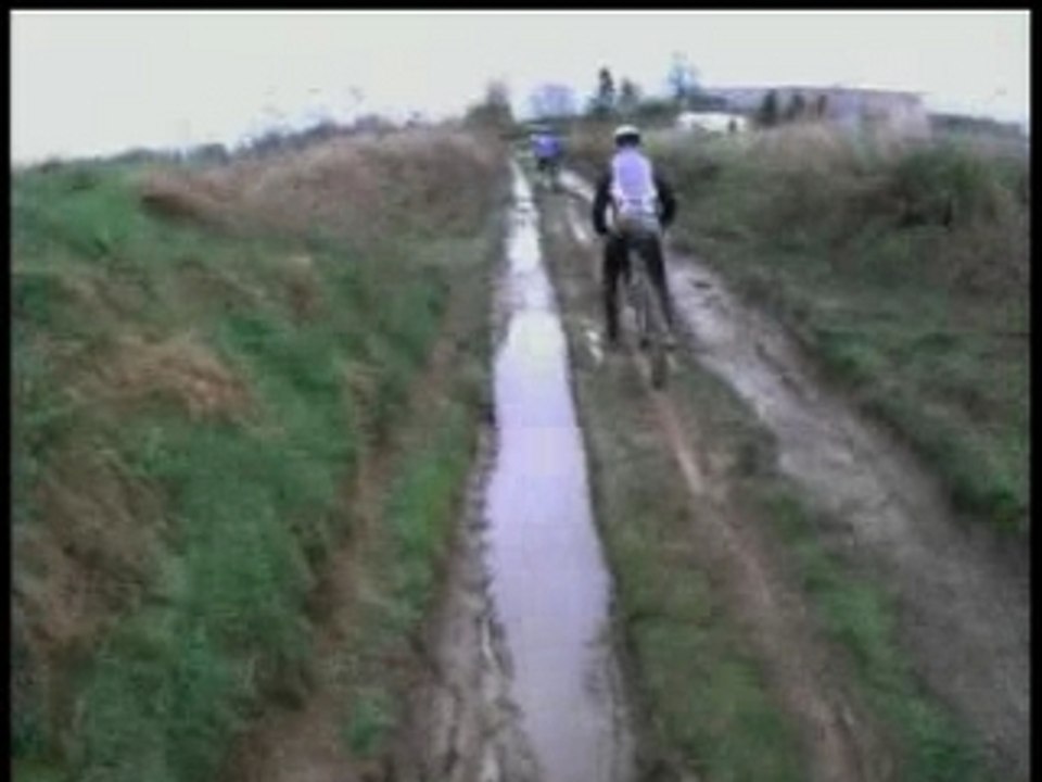 rando vtt quevy le grand