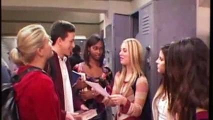 8 Simple Rules S01E21 - Kerry's Video