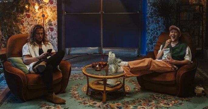 « Larme fatale » : en duo avec Eddy de Pretto, Julien Doré dévoile un extrait de son nouvel album