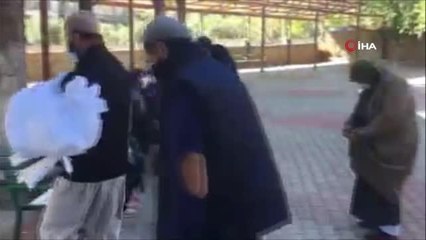 Son Dakika | Baba dehşetinin yaşandığı ev ilk kez görüntülendi...Babası tarafından öldürülen kızının acısını yaşayan anne ikinci şoku yaşadı