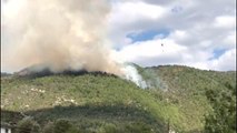 Son dakika haberleri | Manavgat'ta ormanlık alanda çıkan yangına havadan ve karadan müdahale ediliyor