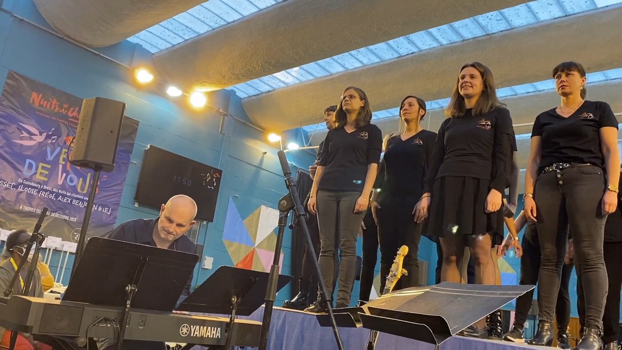 La chorale des commerçants de Troyes chante pour le Grand Choral