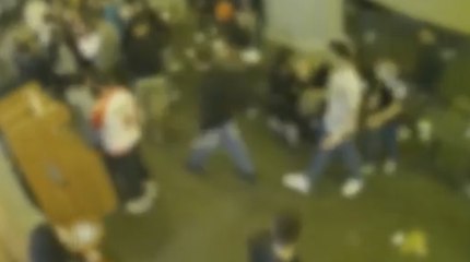 Salerno, guerra tra baby gang: arrestati 15 minorenni (26.10.21)