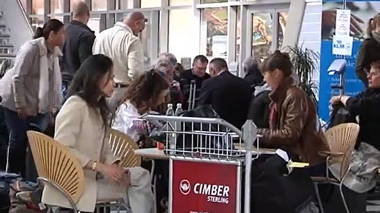 Vulkan-sky lukkede Billund Lufthavn | Vulkanaske lukker lufthavn | Sky lammer lufthavn | Askesky | 15-04-2010 | TV SYD @ TV2 Danmark