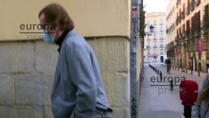 Edmundo Arrocet se ríe cuando le preguntan por la exclusiva de Gustavo