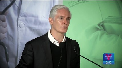 Alfredo del Mazo reconoce a médicos por su labor durante la pandemia