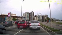 Motoristas batem portas em discussão de trânsito em Florianópolis