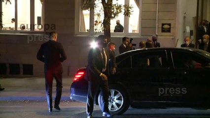 Los Reyes llegan al hotel Ritz para asistir a la entrega del premio 'Francisco Cerecedo'