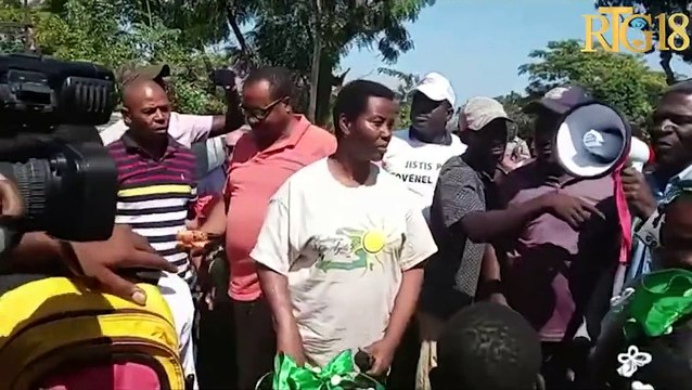 Vizit ansyèn premyè dam Martine Moïse nan seksyon kominal Côte-de-fer, ki nan Môle Saint Nicolas.