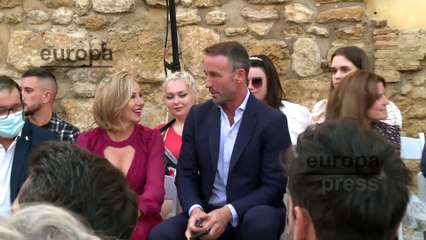 Álvaro Muñoz Escassi se convierte en el fan número uno de su pareja, María José Suárez