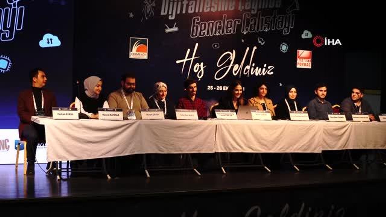 Çekmeköy'de "Dijitalleşme Çağında Gençler Çalıştayı" düzenlendi