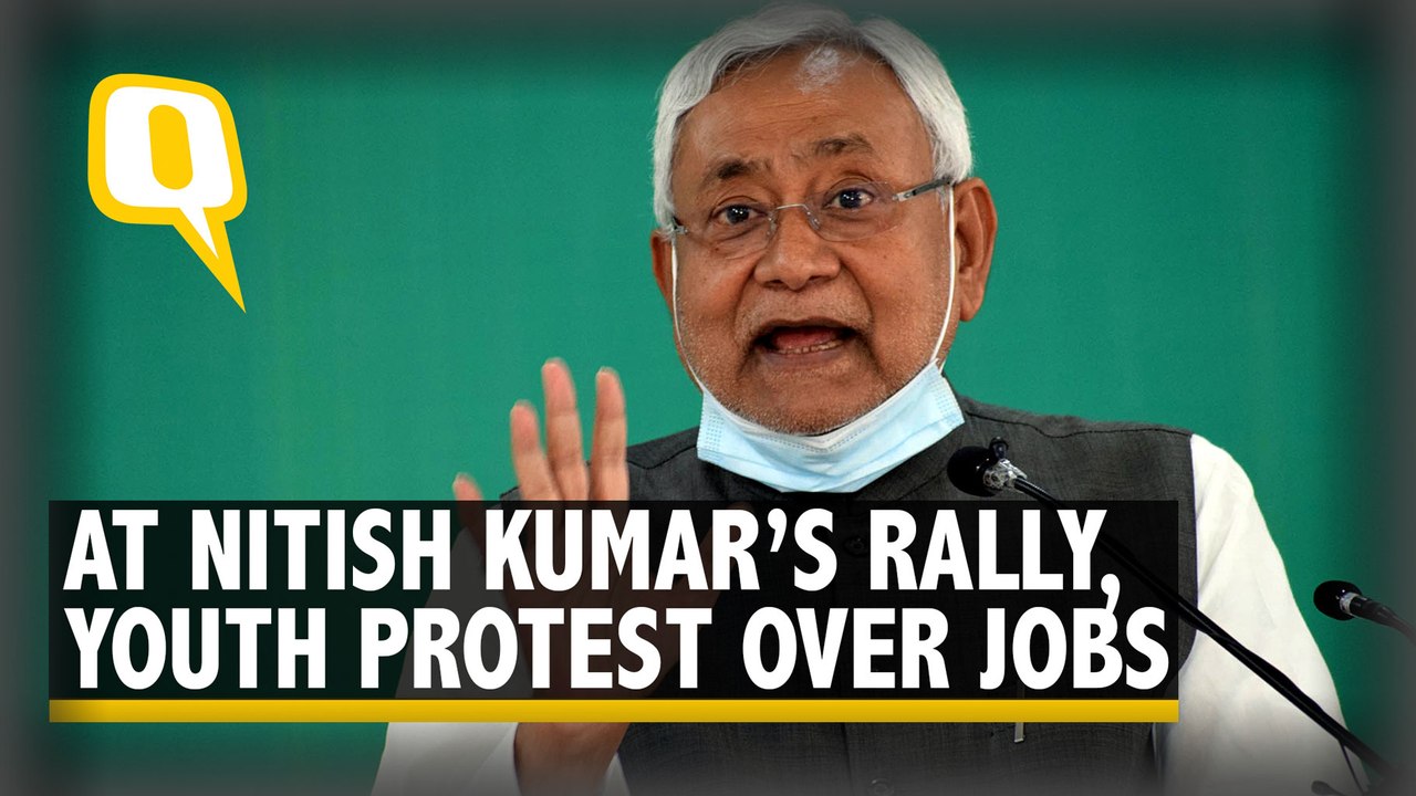 At Nitish Kumar Rally in Tarapur, Youths Stage Protest Over Jobs