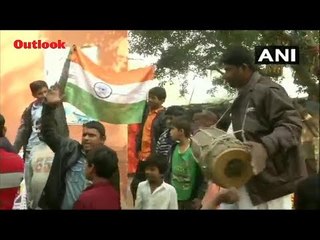 Hindu Refugees From Pakistan Celebrate After Lok Sabha Clears CAB