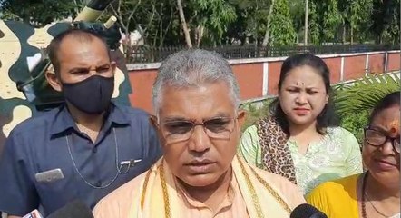 দিনহাটায় নির্বাচনের মুখে বিএসএফের সঙ্গে বিজেপির এই বৈঠক নিয়ে প্রশ্ন তুলে সরব তৃণমূল