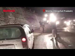 Snowfall Disrupts Vehicular Traffic At Kufri Fagu NH5