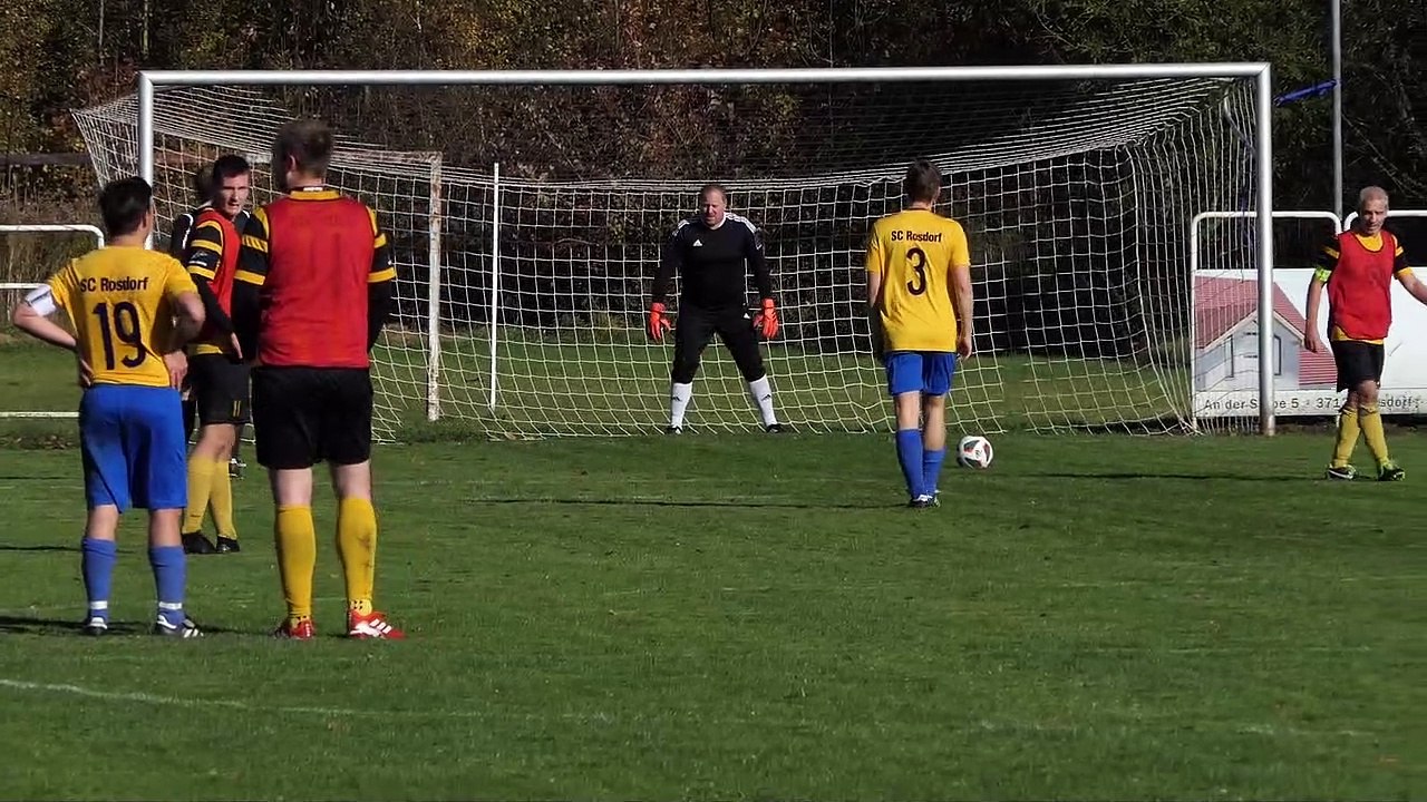 Der Ehrentreffer des Bovender SV III beim SC Rosdorf durch Meikel Schwarz