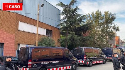 Desallotjament d'una nau ocupada a Barcelona