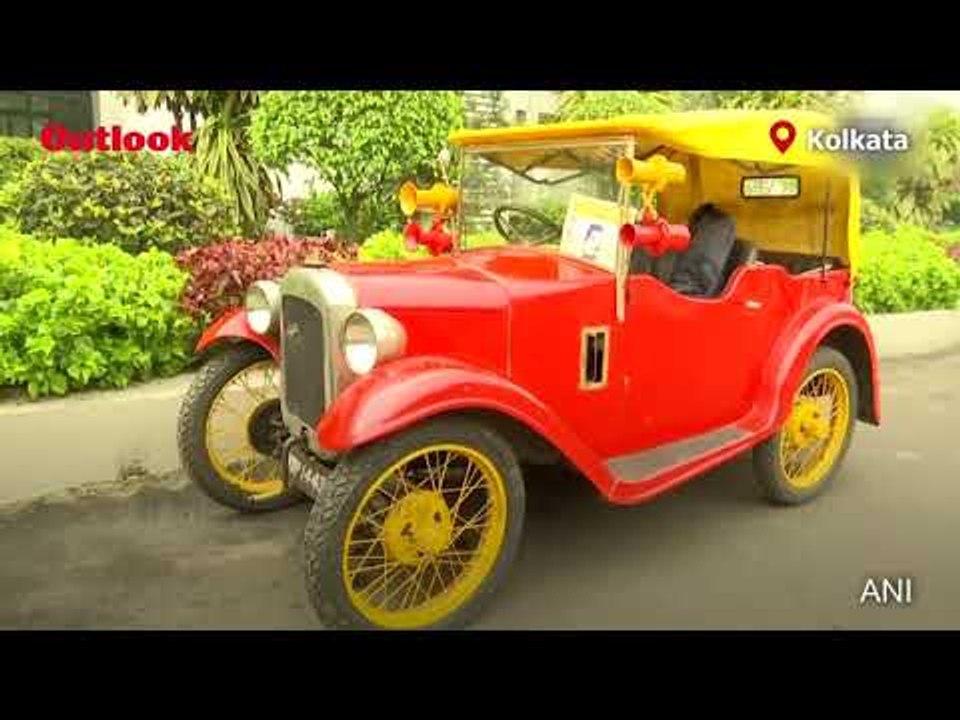 Vintage Car Rally Organised In Kolkata