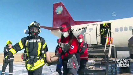 Havalimanında "Acil durum" tatbikatı gerçeğini aratmadı