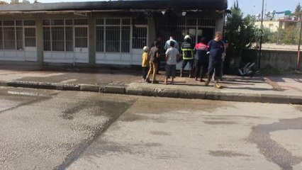 Mesleki eğitim merkezinde çıkan yangın hasara yol açtı