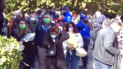 Σε κλίμα βουβής και βαθιάς συγκίνησης το ύστατο «αντίο» στη Φώφη Γεννηματά