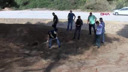 Son dakika haberleri... ORMANLIK ALANDAKİ MEZAR İHBARI POLİSİ ALARMA GEÇİRDİ
