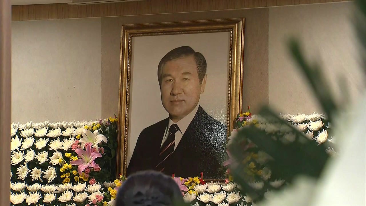 오월단체 "노태우 국가장 결정 유감" / YTN