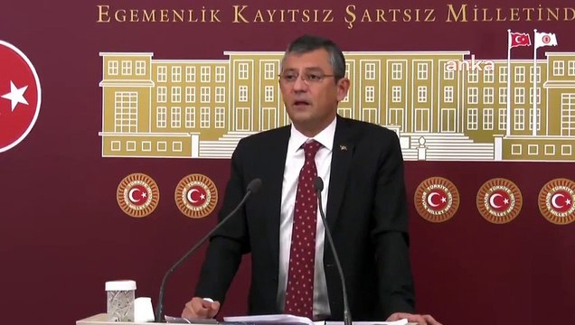 CHP'li Özel: Ey Süleyman Soylu, Sedat Peker sopayı kaldırdığında pısıp susuyorsun, birazcık sopa indiğinde kalkıp bize efeleniyorsun