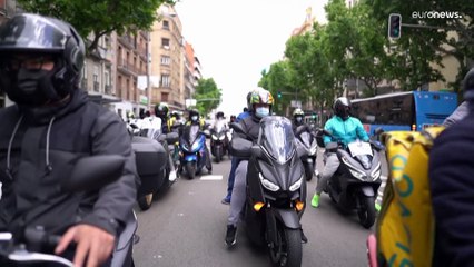 В Брюсселе вспыхнула "классовая борьба": Uber против такси
