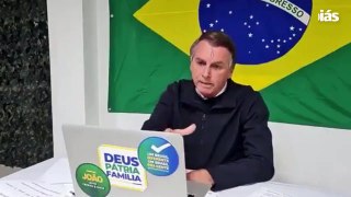 Bolsonaro abandona entrevista após pergunta de humorista sobre rachadinha
