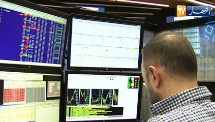 تركيا: إنهيار الليرة التركية يؤزم الأوضاع الإقتصادية في أنقرة