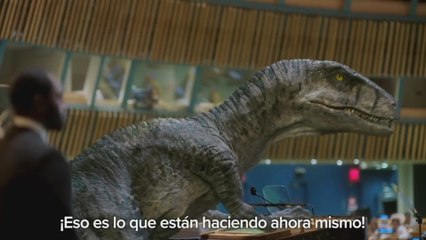 Un dinosaurio exige a los humanos en la ONU que no se extingan