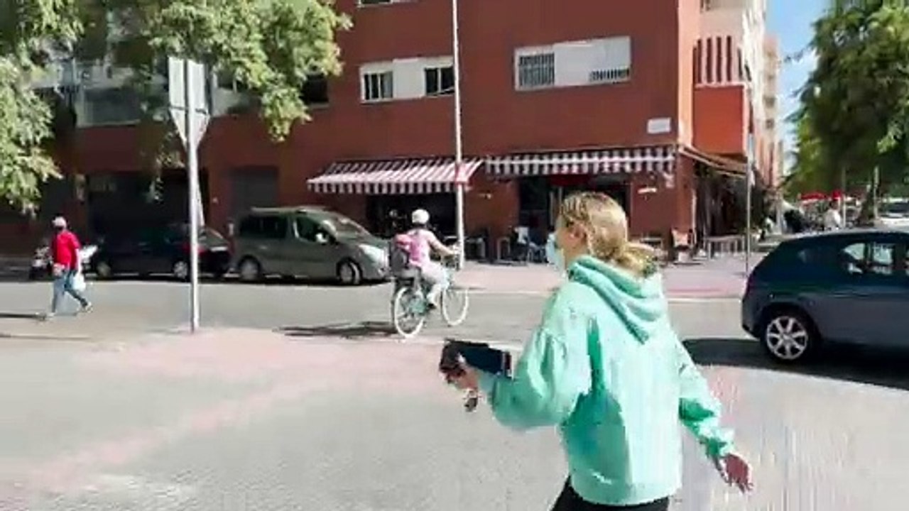 Rocío Flores, nerviosa y a la carrera tras ser preguntada por la ruptura de Antonio David Flores y Olga Moreno