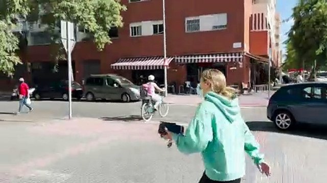 Rocío Flores, nerviosa y a la carrera tras ser preguntada por la ruptura de Antonio David Flores y Olga Moreno