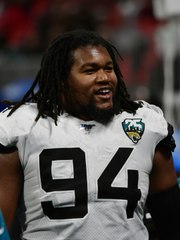 Jacksonville Jaguars Lineman Dawuane Smoot Unexpectedly Delivers Daughter in His Living Room