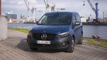 Der neue Mercedes-Benz Citan - Viel Komfort am Arbeitsplatz und im Shuttle zum Airport