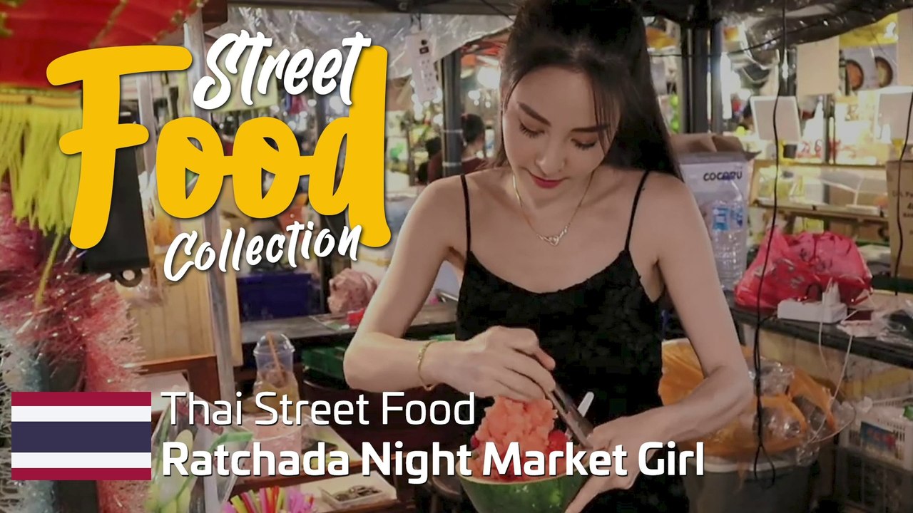 Ratchada Night Market Girl - Thai Street Food