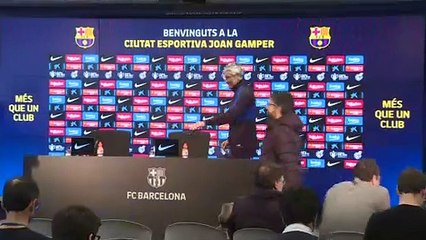 Koeman, destituido como técnico del FC Barcelona