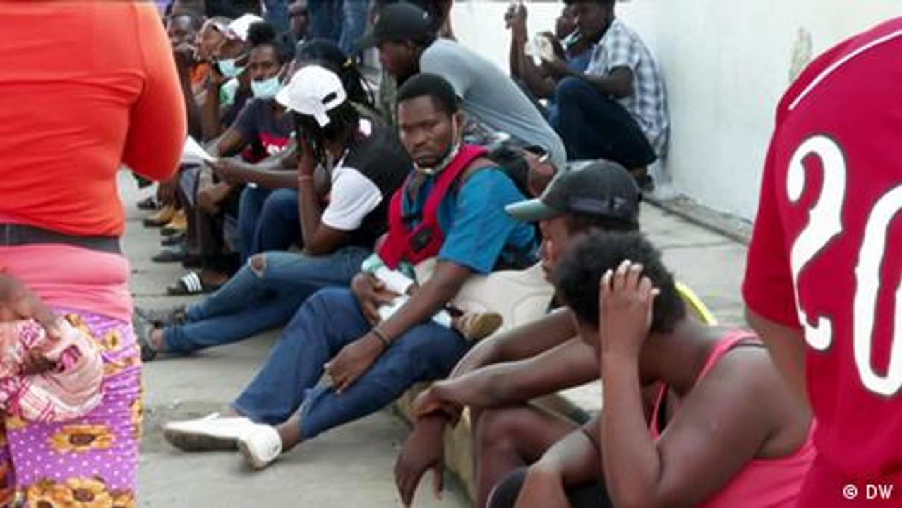 Mexico-Guatemala border: Migrant purgatory inTapachula