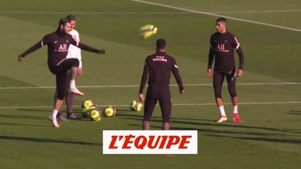 Descargar video: Messi et Mbappé absents à l'entraînement - Foot - L1 - PSG