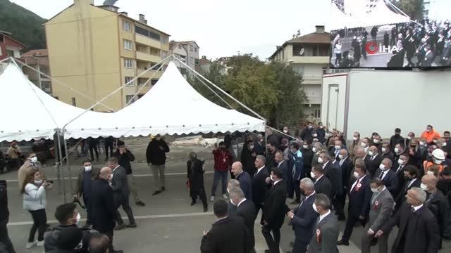 Son dakika haberleri... İki şehri birbirine bağlayan köprü yeniden inşa edildi, açılışını Bakan Karaismalioğlu yaptı