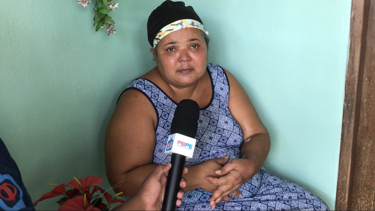 MUIHER DE ITAMBÉ, CORRE RISCO DE TER BRAÇO AMPU...