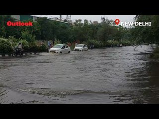 Heavy Rain Lashes Parts Of Delhi NCR