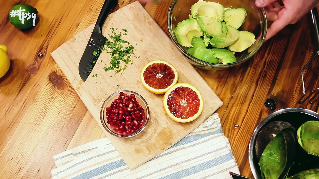How You Can Transform Your Guac With These Unexpected Tips!