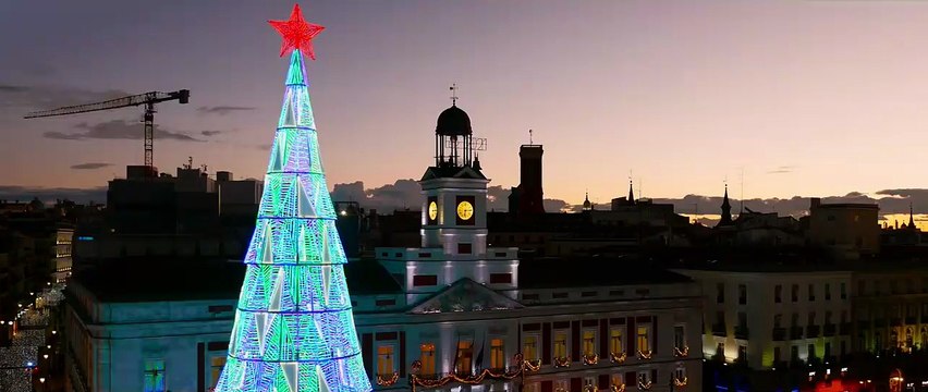 Tráiler de la película El refugio , de Macarena Astorga, con Leo Harlem, David Guapo, Loles León, María Barranco, Sara Sálamo